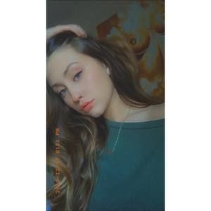 Meet your Posher, Kaitlyn